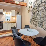 Gianni Apartment