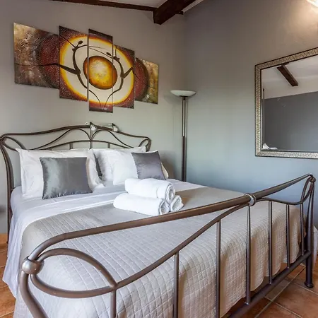 Gianni Apartment *